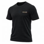 TEE·01 three-quarter view